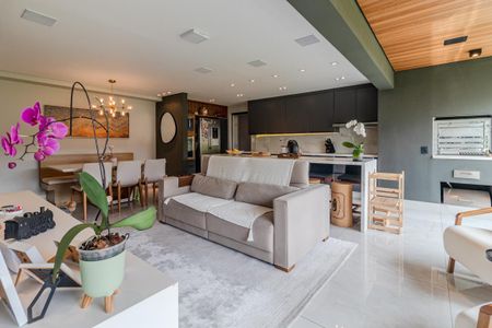 Apartamento à venda com 130m², 3 quartos e 2 vagasSala