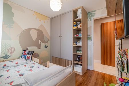 Apartamento à venda com 130m², 3 quartos e 2 vagasSuíte 1