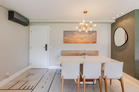 Apartamento à venda com 130m², 3 quartos e 2 vagasSala