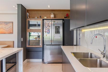 Apartamento à venda com 130m², 3 quartos e 2 vagasCozinha