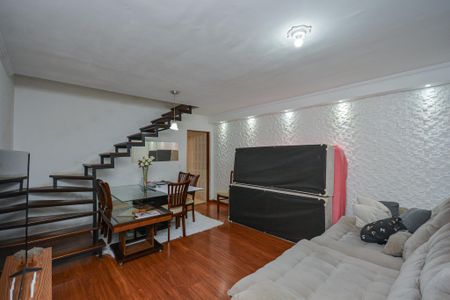 Casa para alugar com 75m², 2 quartos e 1 vaga Casa para alugar com 75m², 2 quartos e 1 vagaSala