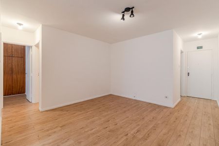 Sala de apartamento para alugar com 2 quartos, 83m² em Pinheiros, São Paulo