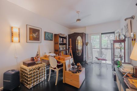 Quarto 2 de apartamento para alugar com 2 quartos, 112m² em Pinheiros, São Paulo