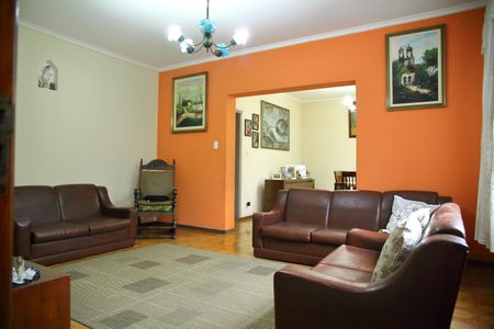 Casa à venda com 265m², 4 quartos e 2 vagasSala 