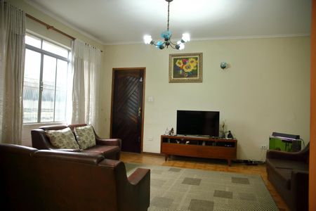 Casa à venda com 265m², 4 quartos e 2 vagasSala 