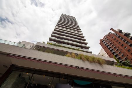 Apartamento para alugar com 137m², 2 quartos e 1 vaga Apartamento para alugar com 137m², 2 quartos e 1 vagaFachada do Prédio