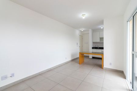 Sala de apartamento para alugar com 1 quarto, 45m² em Vila Basileia, São Paulo