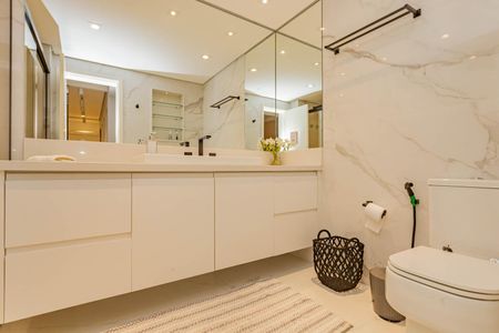 Apartamento à venda com 205m², 3 quartos e 4 vagasBanheiro da Suíte 3