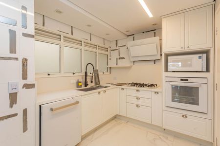 Apartamento à venda com 205m², 3 quartos e 4 vagasCozinha