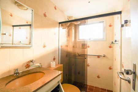 Apartamento à venda com 64m², 2 quartos e 1 vaga