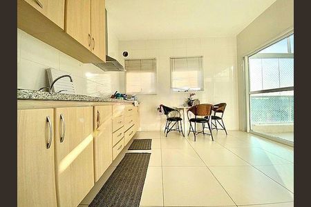 Apartamento à venda com 360m², 4 quartos e 5 vagas