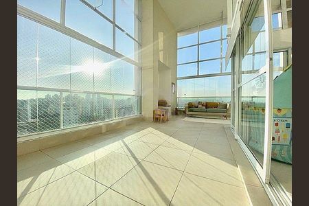 Apartamento à venda com 360m², 4 quartos e 5 vagas