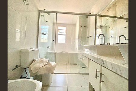 Apartamento à venda com 360m², 4 quartos e 5 vagas