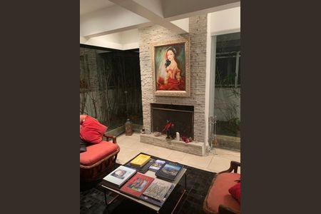 Apartamento à venda com 3 quartos, 240m² em Indianópolis, São Paulo