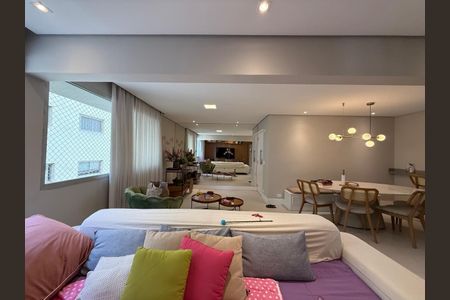 Apartamento à venda com 2 quartos, 103m² em Vila Mariana, São Paulo