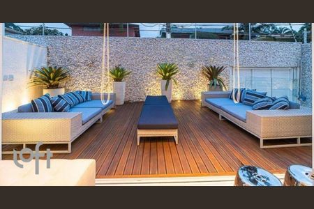 Casa à venda com 3 quartos, 600m² em Pacaembu, São Paulo