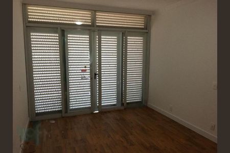 Apartamento à venda com 3 quartos, 250m² em Vila Alexandria, São Paulo