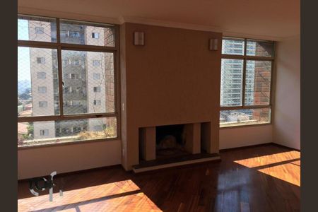 Apartamento à venda com 3 quartos, 250m² em Vila Alexandria, São Paulo