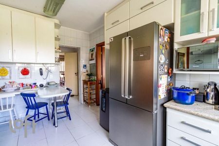 Apartamento à venda com 300m², 4 quartos e 4 vagas