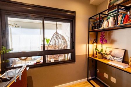 Apartamento à venda com 2 quartos, 74m² em Cerqueira César, São Paulo