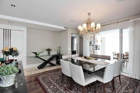 Apartamento à venda com 3 quartos, 216m² em Jardim Vila Mariana, São Paulo