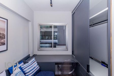 Apartamento à venda com 3 quartos, 70m² em Moema, São Paulo