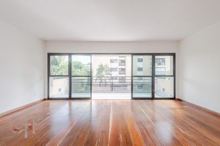 Apartamento à venda com 3 quartos, 240m² em Real Parque, São Paulo