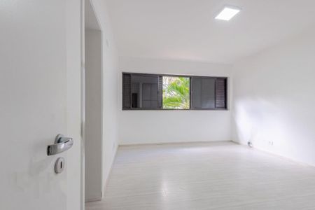 Apartamento à venda com 3 quartos, 240m² em Real Parque, São Paulo