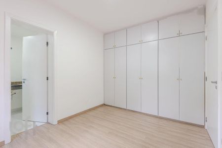 Apartamento à venda com 3 quartos, 240m² em Real Parque, São Paulo