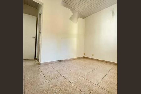Casa à venda com 100m², 2 quartos e sem vaga