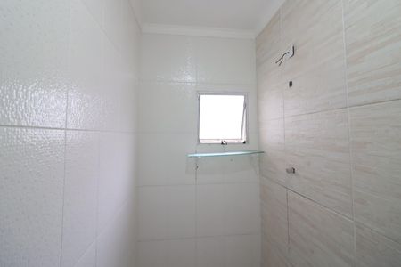 Banheiro da Suíte 1 de casa para alugar com 2 quartos, 110m² em Jaguaribe, Osasco
