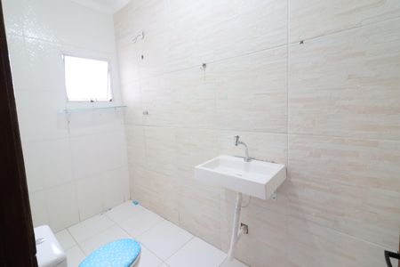 Banheiro da Suíte 1 de casa para alugar com 2 quartos, 110m² em Jaguaribe, Osasco