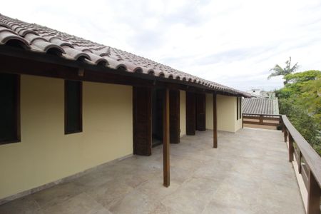 Casa à venda com 262m², 4 quartos e 4 vagasVaranda da Sala