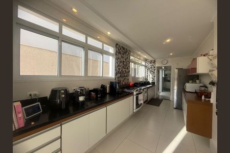 Casa de condomínio à venda com 474m², 4 quartos e 5 vagas Casa de condomínio à venda com 474m², 4 quartos e 5 vagasFoto 26