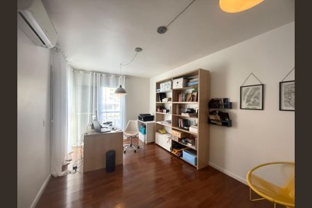 Casa de condomínio à venda com 474m², 4 quartos e 5 vagas Casa de condomínio à venda com 474m², 4 quartos e 5 vagasFoto 12