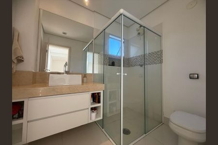 Casa de condomínio à venda com 474m², 4 quartos e 5 vagas Casa de condomínio à venda com 474m², 4 quartos e 5 vagasFoto 36