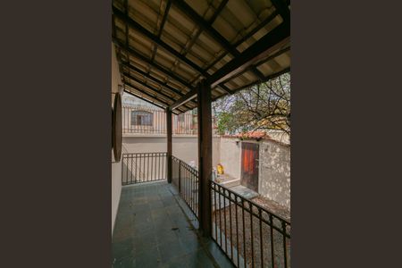 Varanda de casa para alugar com 3 quartos, 360m² em Vila Cloris, Belo Horizonte