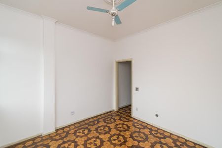 Sala de apartamento para alugar com 2 quartos, 75m² em Ramos, Rio de Janeiro
