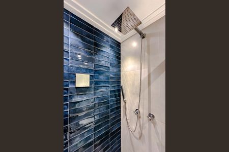 Apartamento à venda com 75m², 2 quartos e 2 vagas Apartamento à venda com 75m², 2 quartos e 2 vagasBanheiro