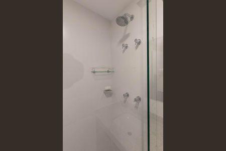 Studio para alugar com 31m², 1 quarto e sem vaga Studio para alugar com 31m², 1 quarto e sem vagaBanheiro Social