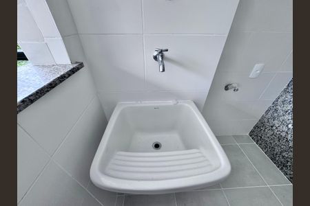 Apartamento à venda com 60m², 2 quartos e 1 vagaCozinha e Área de Serviço