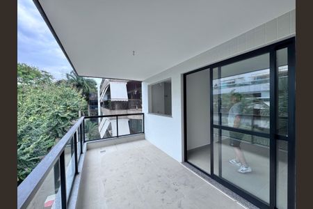 Apartamento à venda com 60m², 2 quartos e 1 vagaVaranda