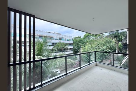 Apartamento à venda com 60m², 2 quartos e 1 vagaVaranda