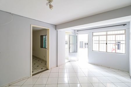 Sala de casa para alugar com 2 quartos, 50m² em Jardim São Jorge, São Paulo