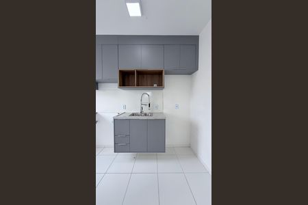 Apartamento para alugar com 40m², 2 quartos e 1 vaga Apartamento para alugar com 40m², 2 quartos e 1 vagaCozinha e Área de Serviço