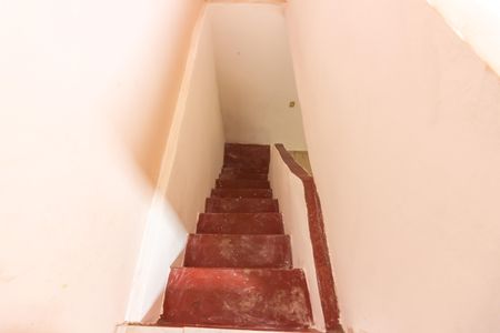 Casa à venda com 150m², 4 quartos e 1 vagaEscada