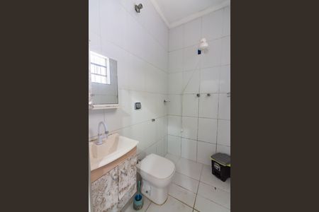 Casa à venda com 150m², 4 quartos e 1 vagaBanheiro 3