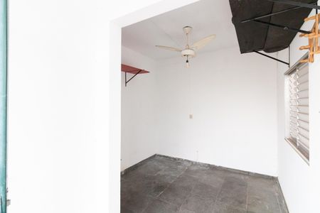 Casa à venda com 150m², 3 quartos e 2 vagasEdícula