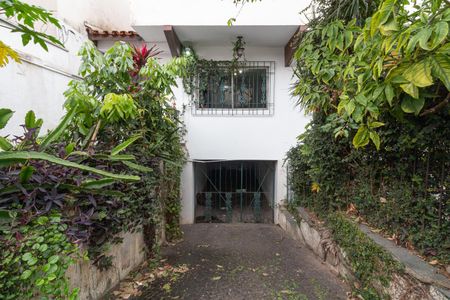 Casa à venda com 150m², 3 quartos e 2 vagasGaragem