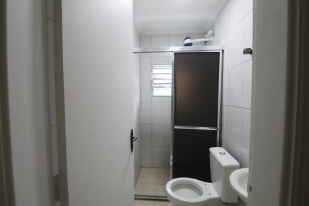 Banheiro Social de apartamento para alugar com 1 quarto, 36m² em Jardim Primavera, Guarujá